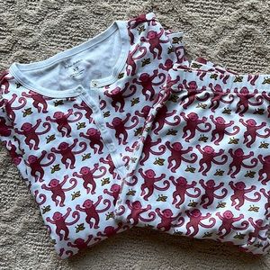 xs long sleeved pink roller rabbit pjs
